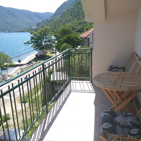 Apartmani Villa Radovic Risan Exterior foto